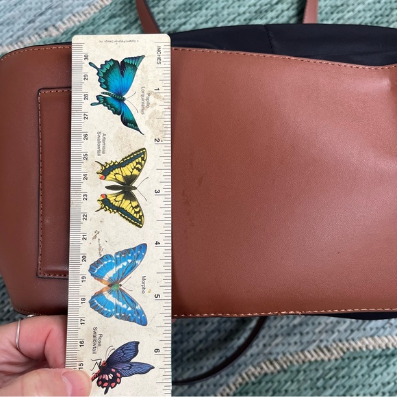 Clavin Klein black and brown classic purse - Picture 7 of 12